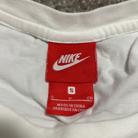 Nike sleeveless tank top - Picture 4 of 5